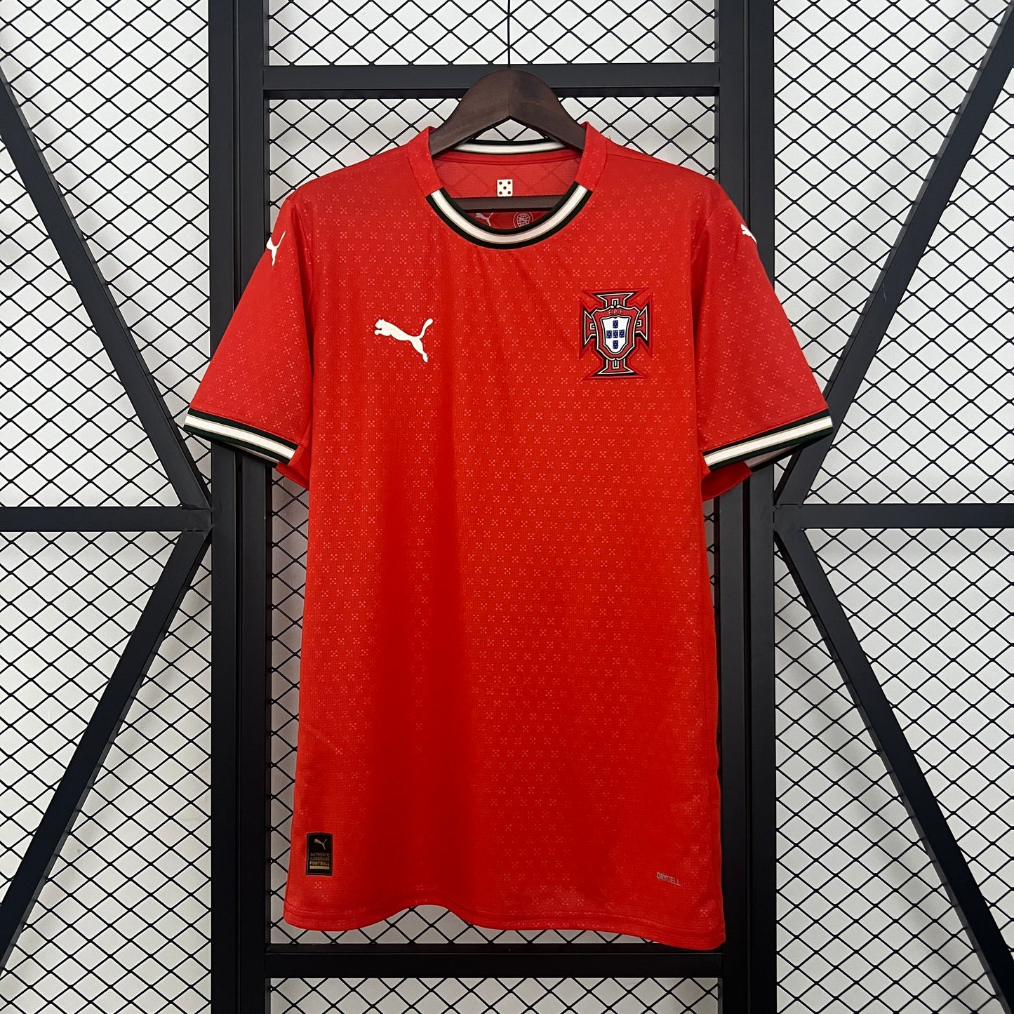 Portugal 2025|HOMBRE